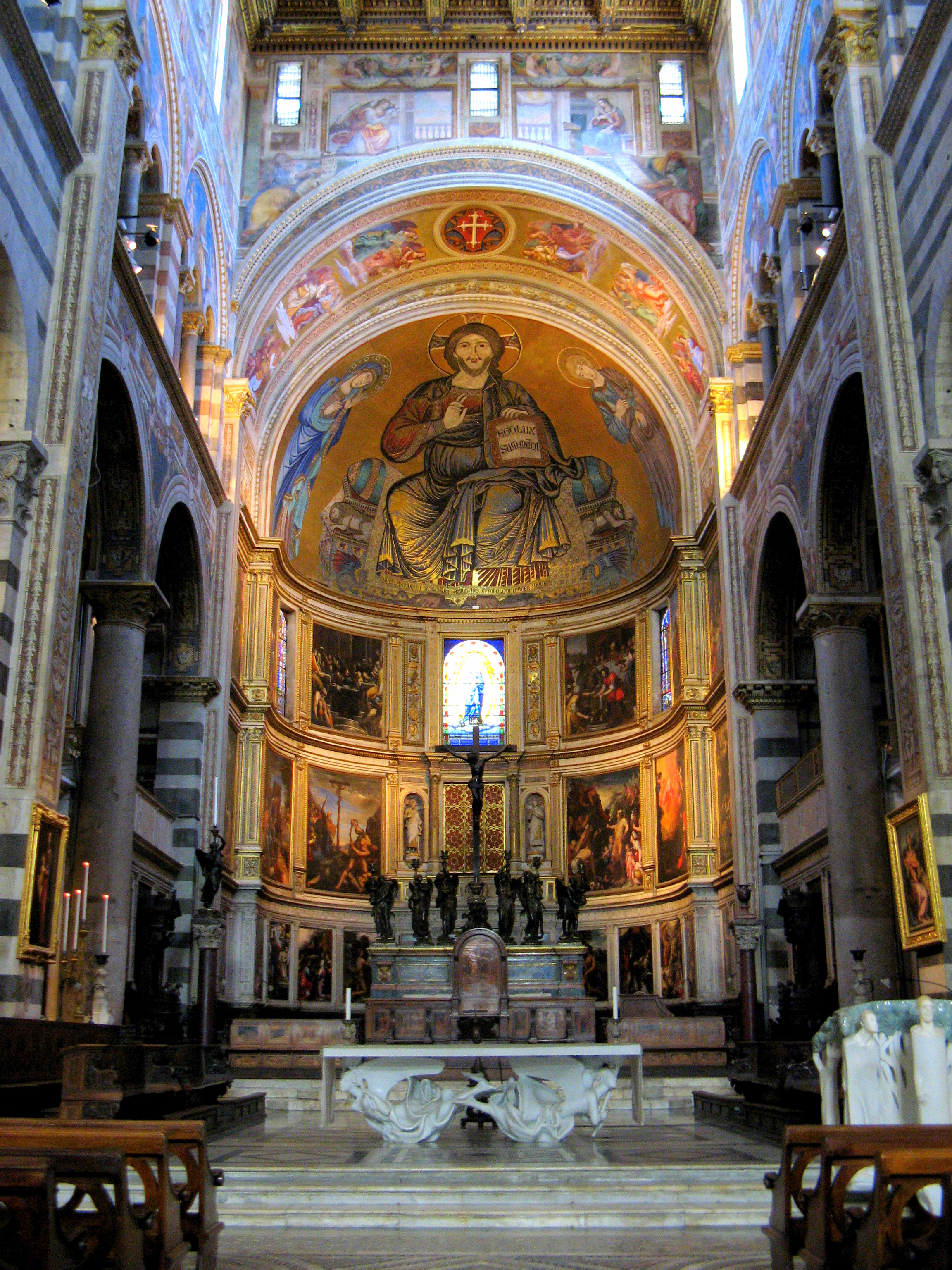 Пизанский собор романский стиль