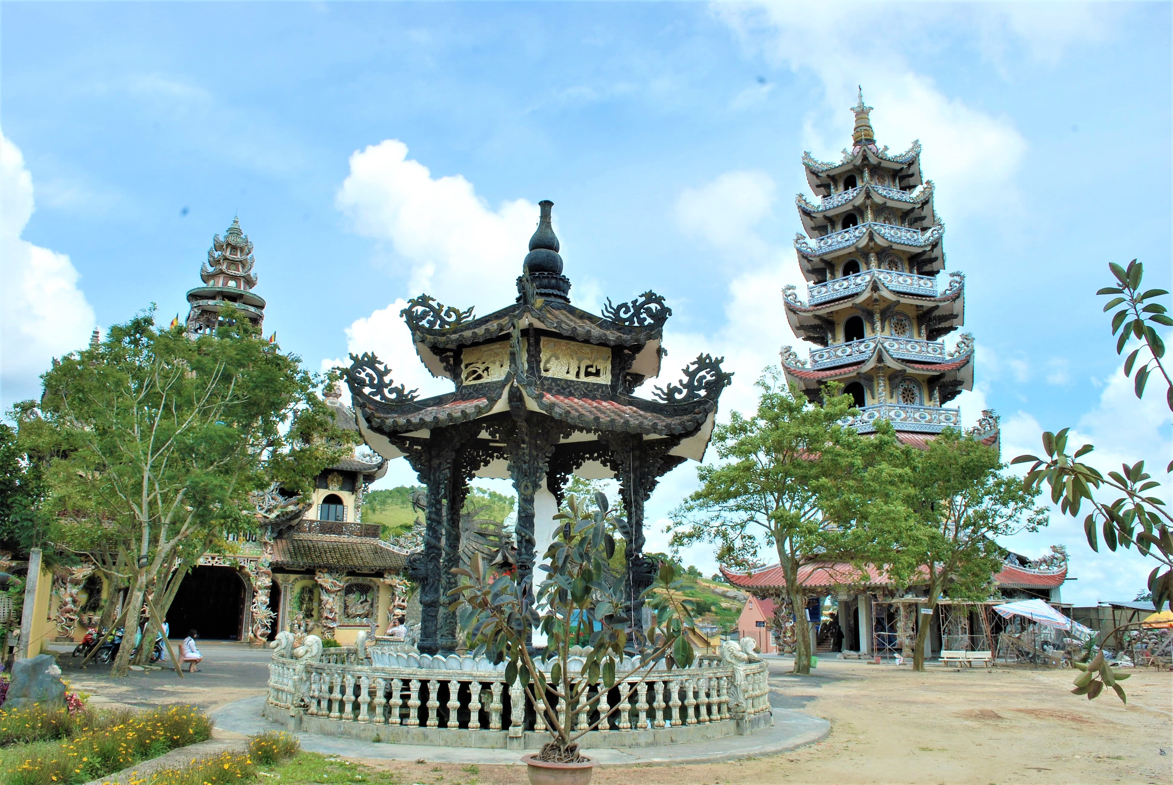 Вьетнам храмы (70 фото) .