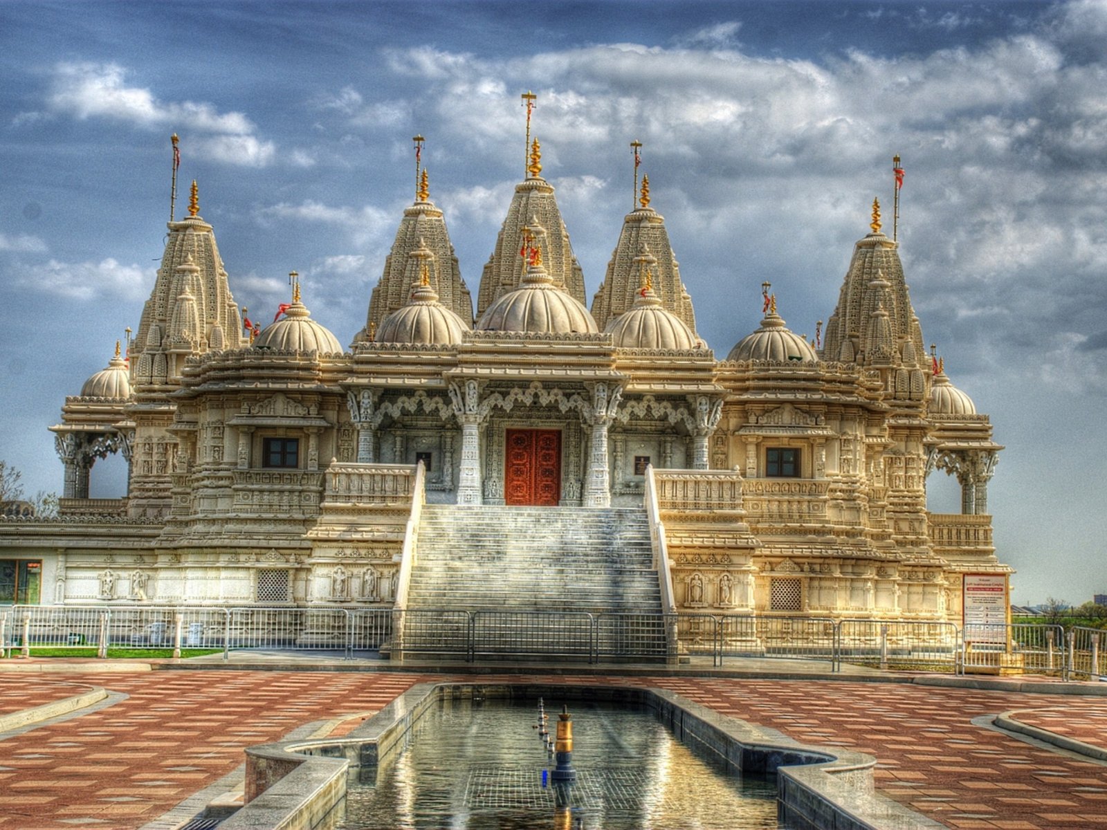 Мандир Индуистский храм