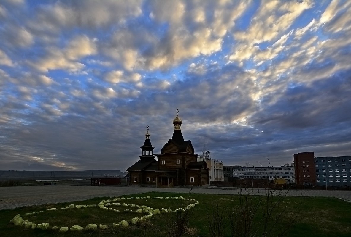 Норильск храм