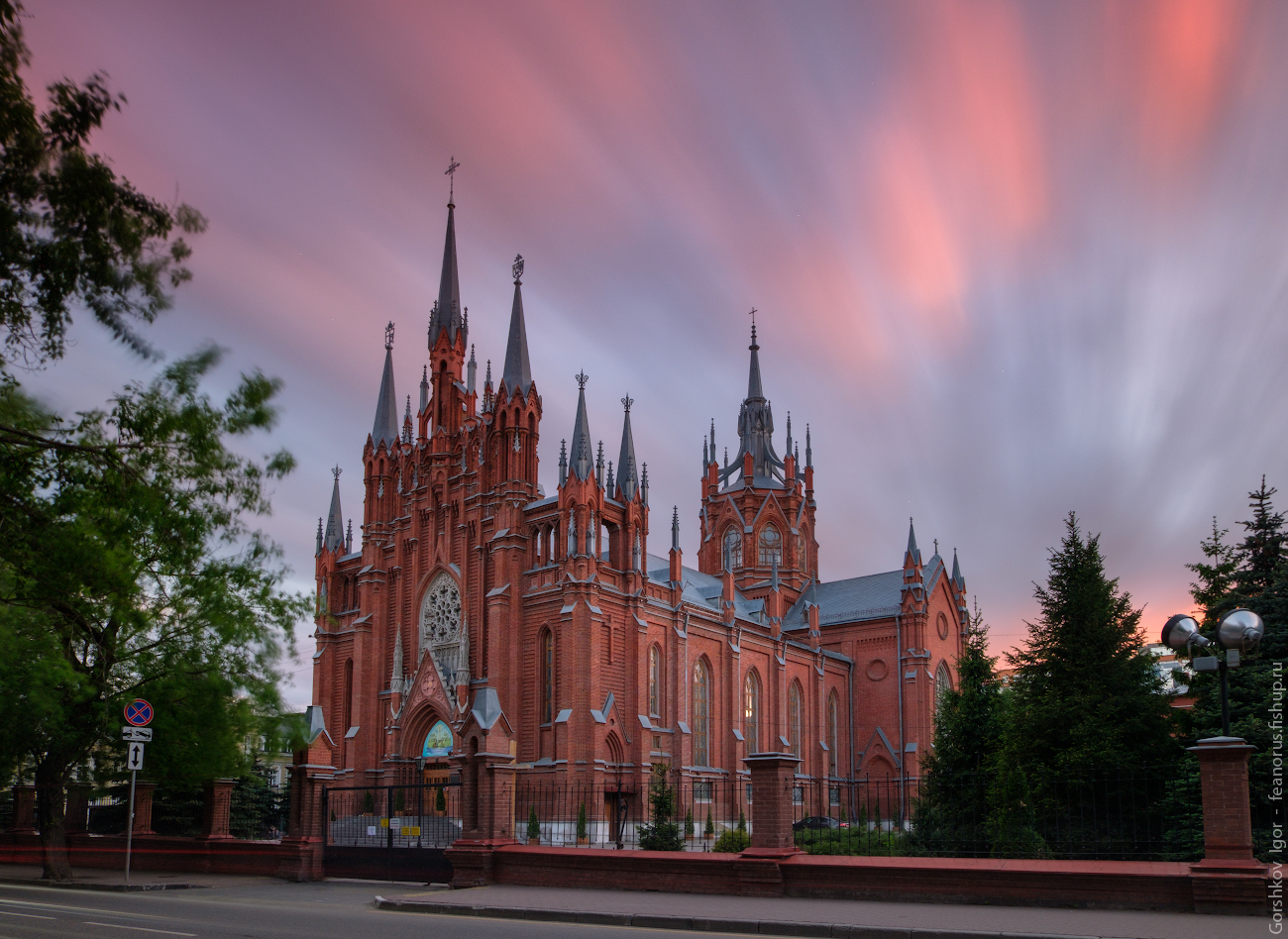 католические церкви москвы
