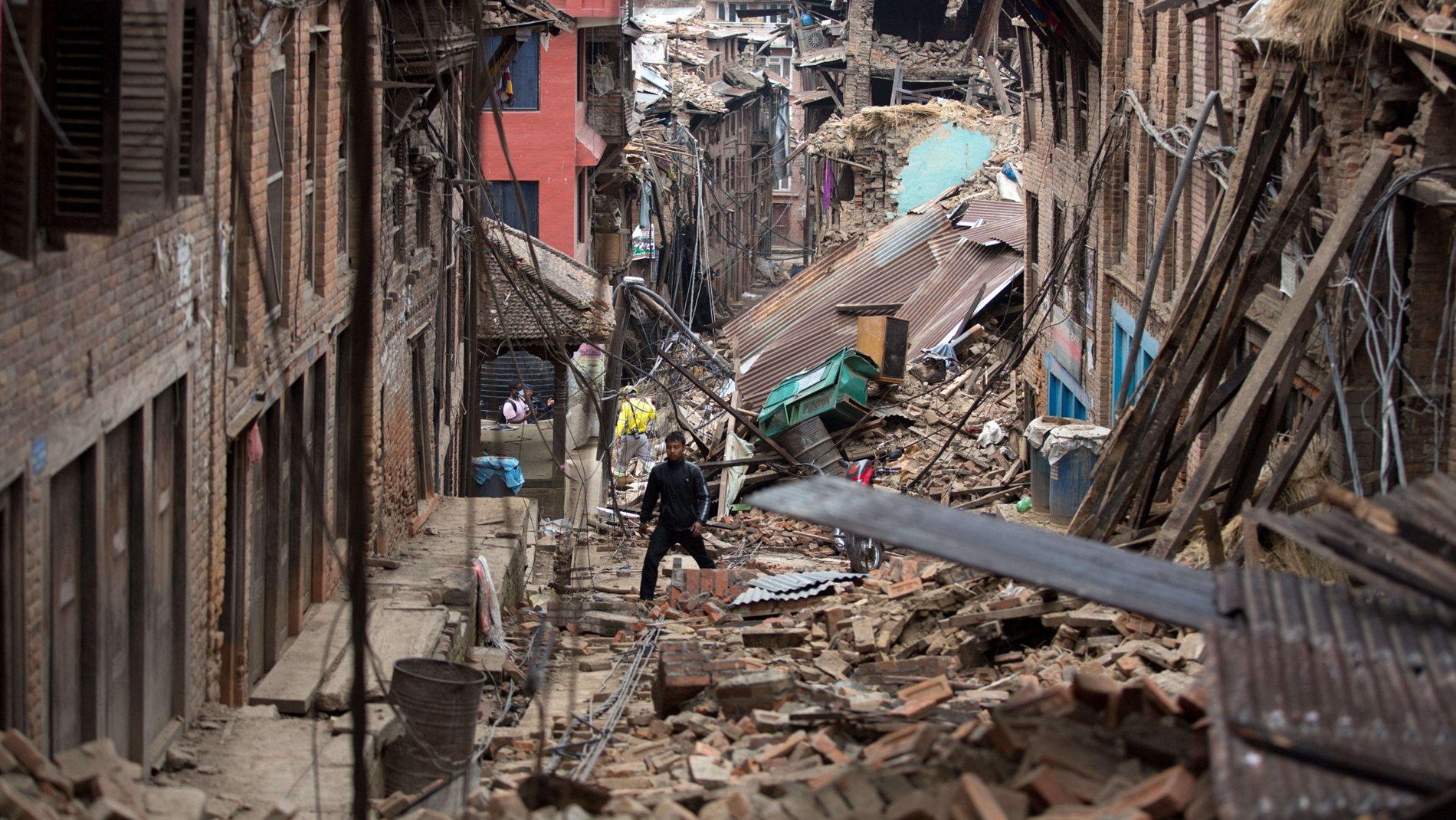 Фотографии землетрясений. Землетрясение в Непале 2015. Непал землетрясение 2021. Землетрясение фото. Фотографии землетрясения.
