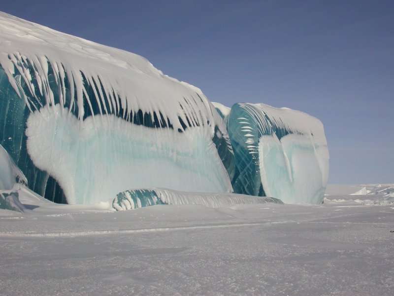 Замерзшее ЦУНАМИ В Антарктике