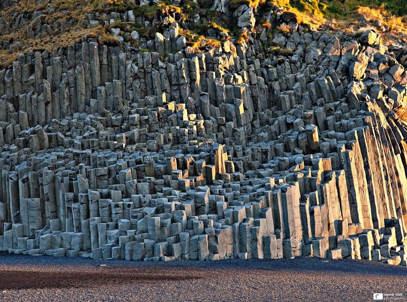 Базальтовые столбы Исландия