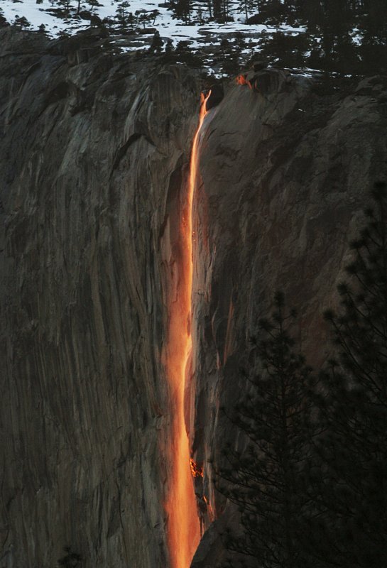 Огненный водопад лошадиный хвост США