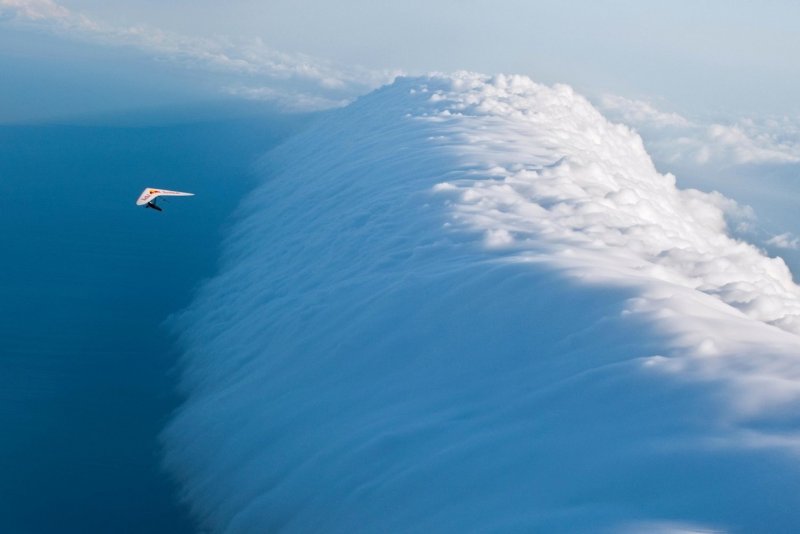 Грозовой воротник лентикулярные облака