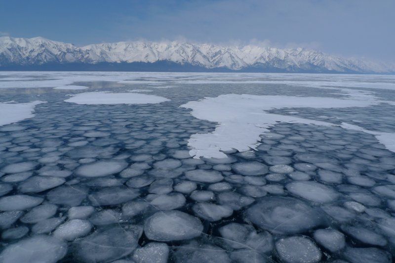Блинчатый лед на Ладоге