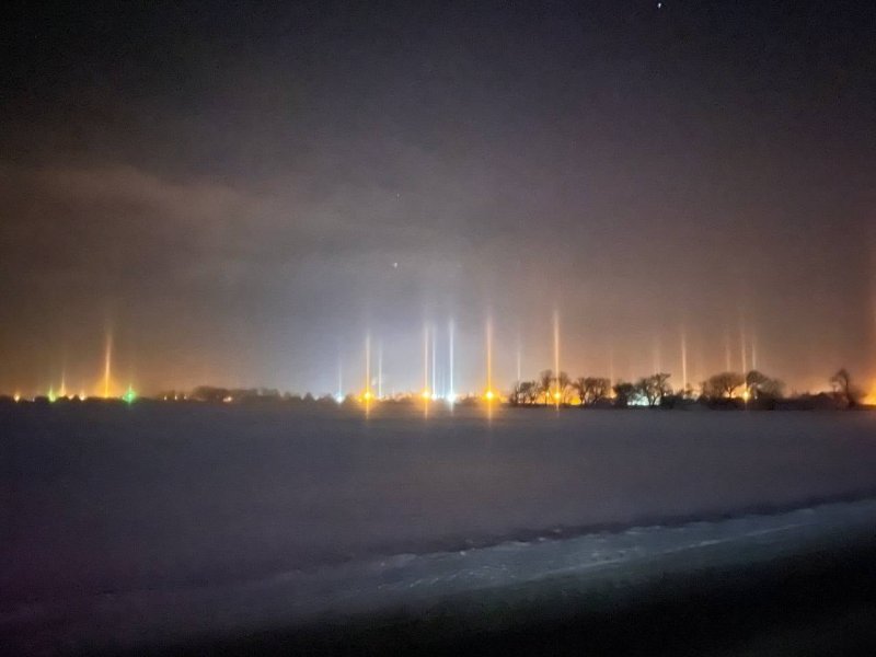 Световые столбы в Мороз Нововоронеж