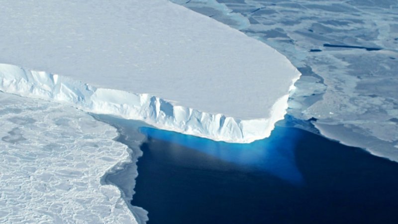 Ледник Туэйтса из космоса