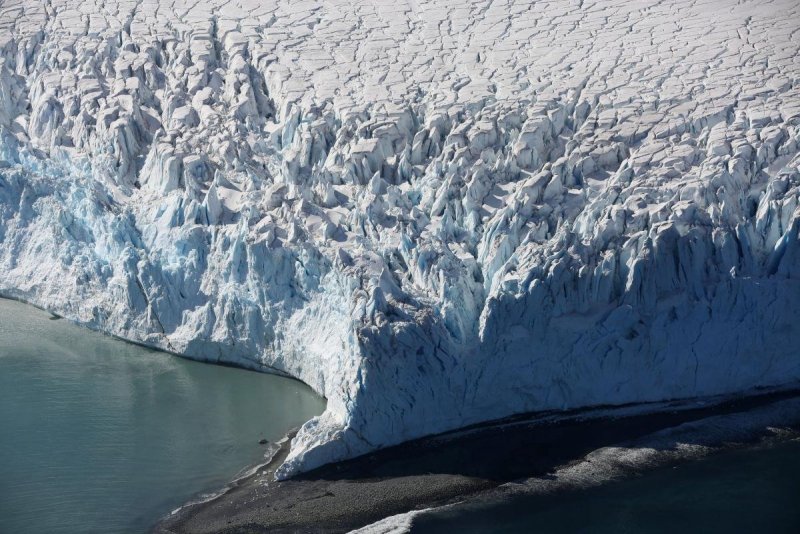 Таяние ледников Антарктиды 1979-2020