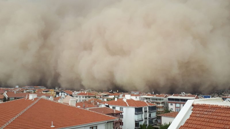Песчаная буря в Турции 2020