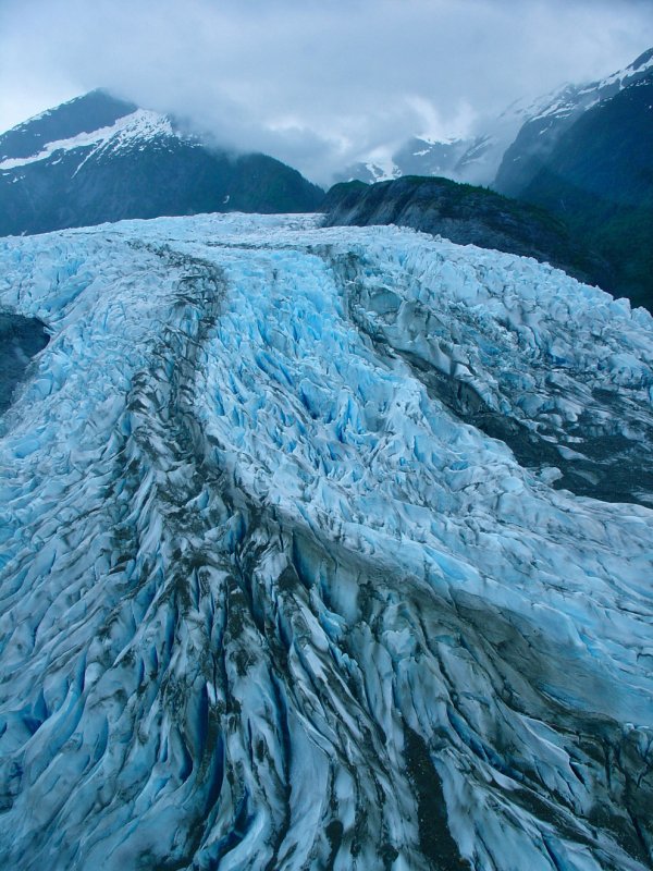 Йокальоарлон ледник