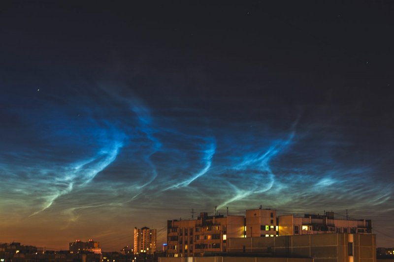 Серебристые облака в Москве