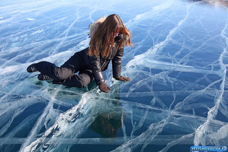 Провалился под лед на коньках