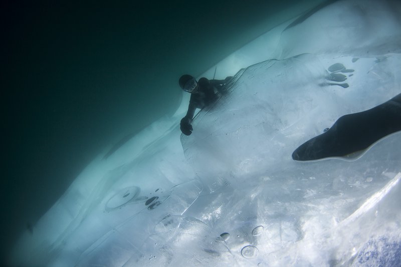 Антарктида подо льдом