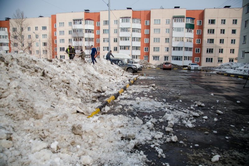 Сахалин Южно-Сахалинск снег