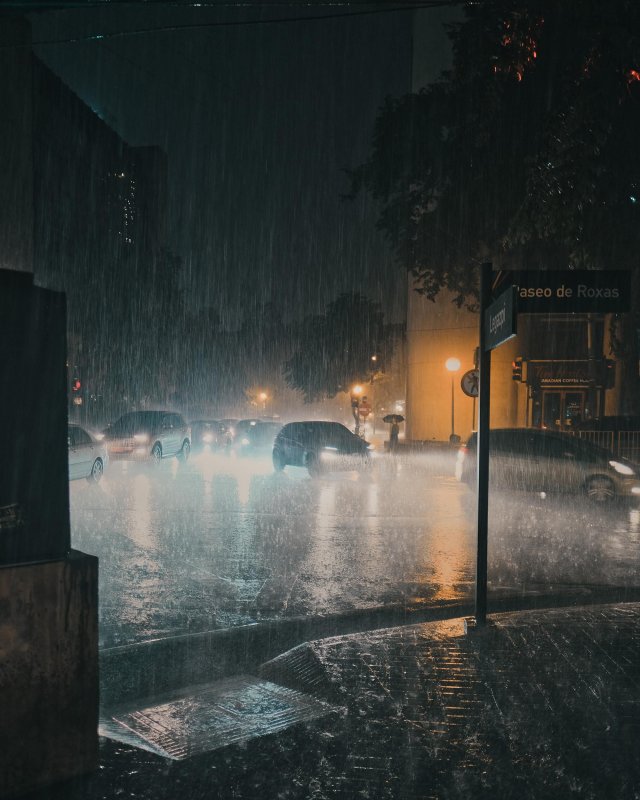 Дождь ночью