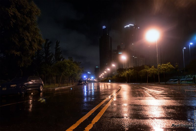 Ночная дождливая дорога