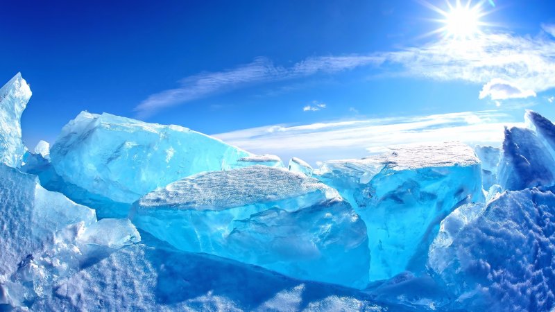 Голубой лед Байкала