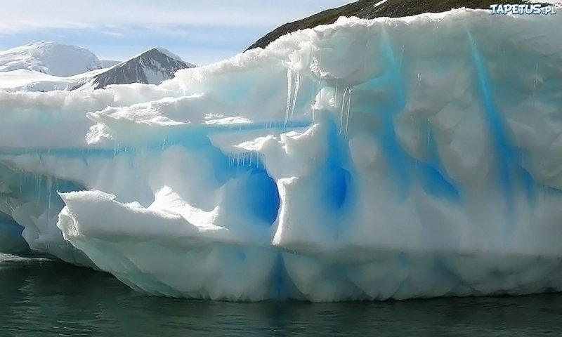 Полосатые айсберги Антарктида