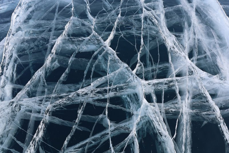 Байкальский лед под микроскопом