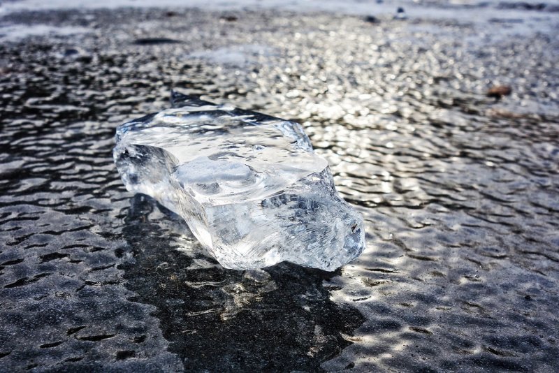 Кристаллы из льда