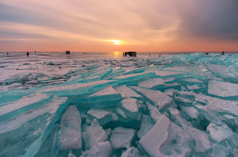 Шуга лед на море