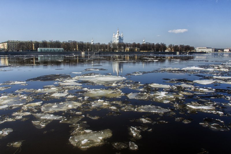 Ледяное сало Санкт-Петербург
