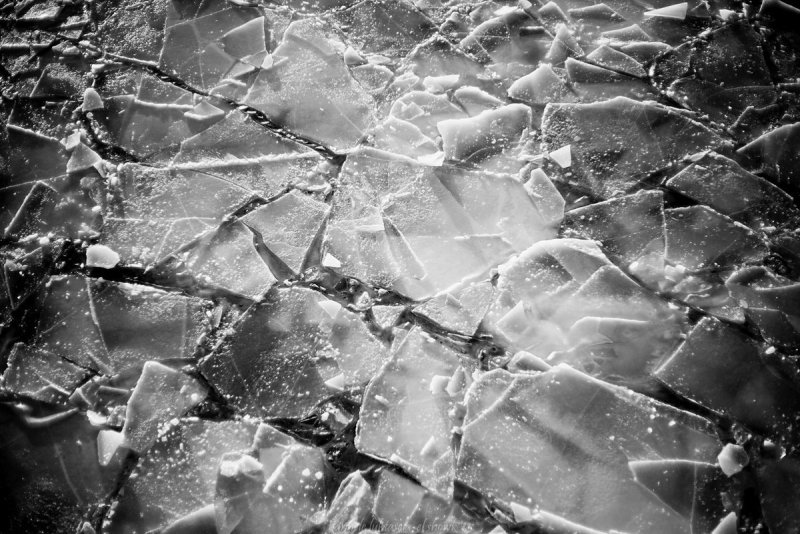 Потресканный лед