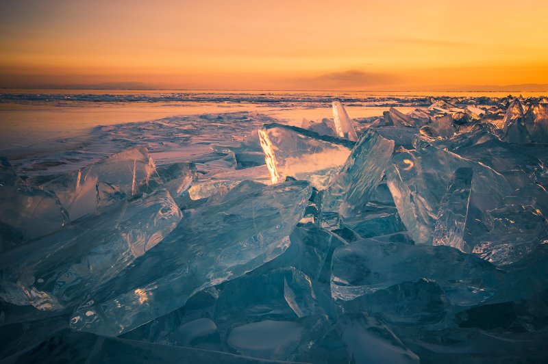 Стеклянный лед