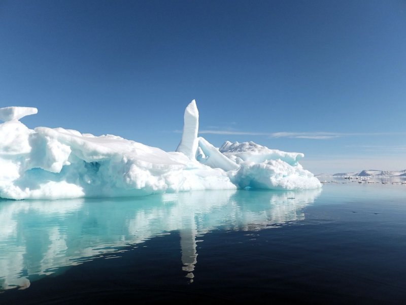 Дрейфующие льды Арктики