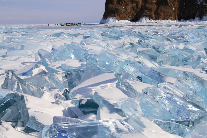 Голубой лед Байкала