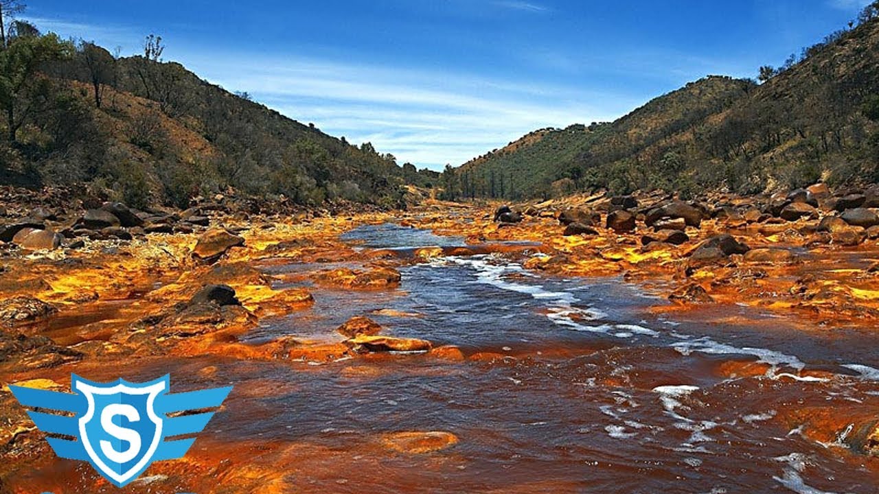 Река с красной водой. Река Рио-тинто, Уэльва. Река Рио тинто. Река Рио-тинто (красная река). Рио тинто Испания.