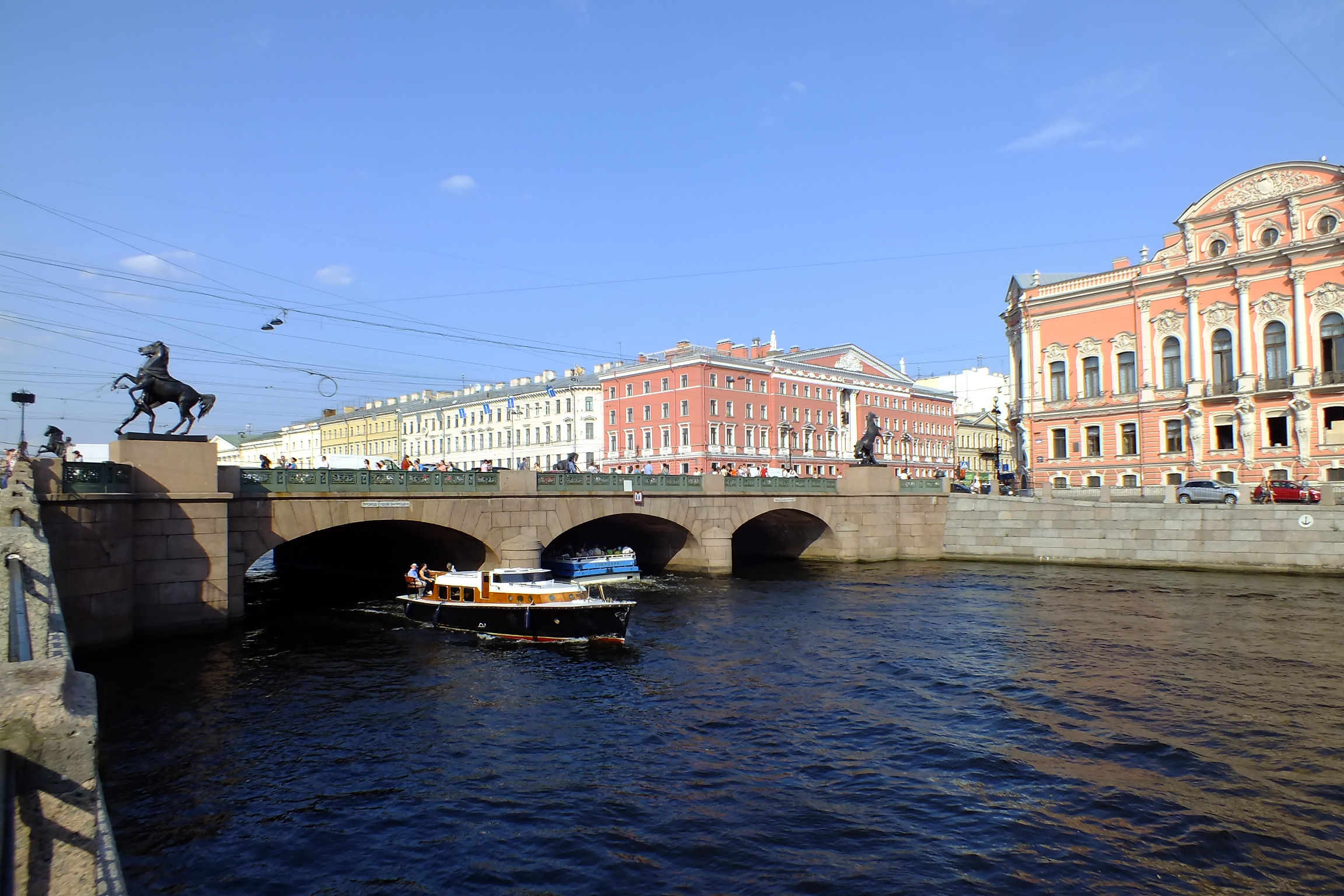 аничков мост в санкт петербурге фото