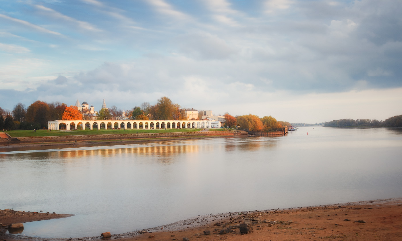 Акватория реки Волхов Великий Новгород