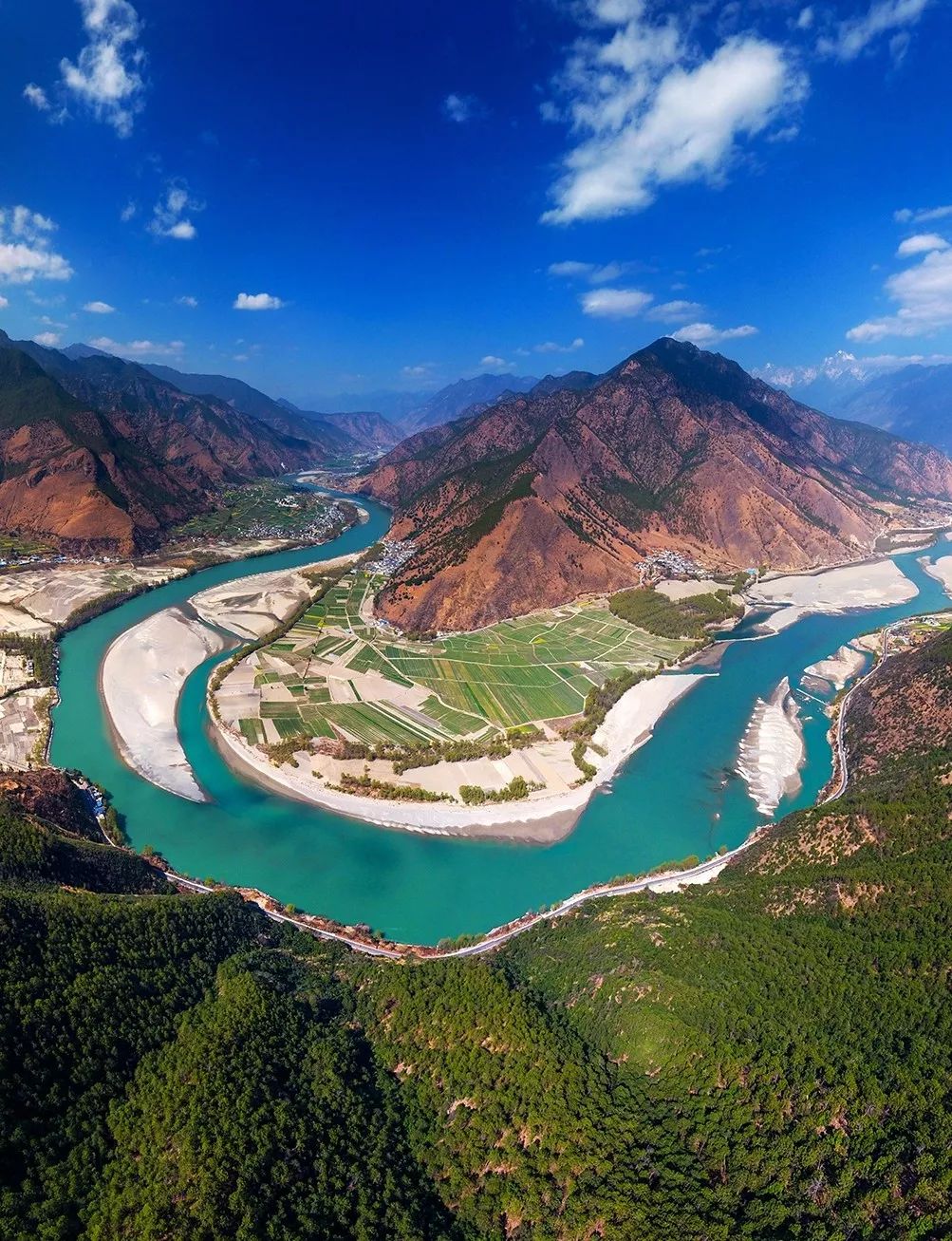 Полноводные реки евразии. Река Янцзы Китай. Китай Долины рек Янцзы. Бассейн реки Янцзы, Китай. Долина реки Янцзы.