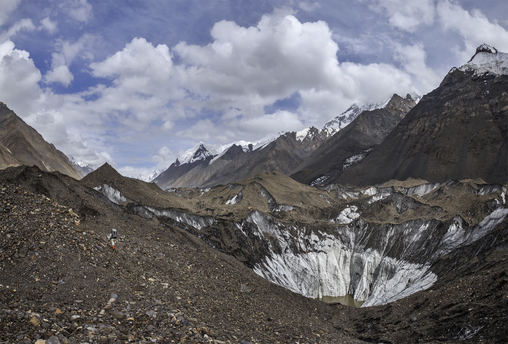 Леднику Тянь-Шаня — Иныльчек