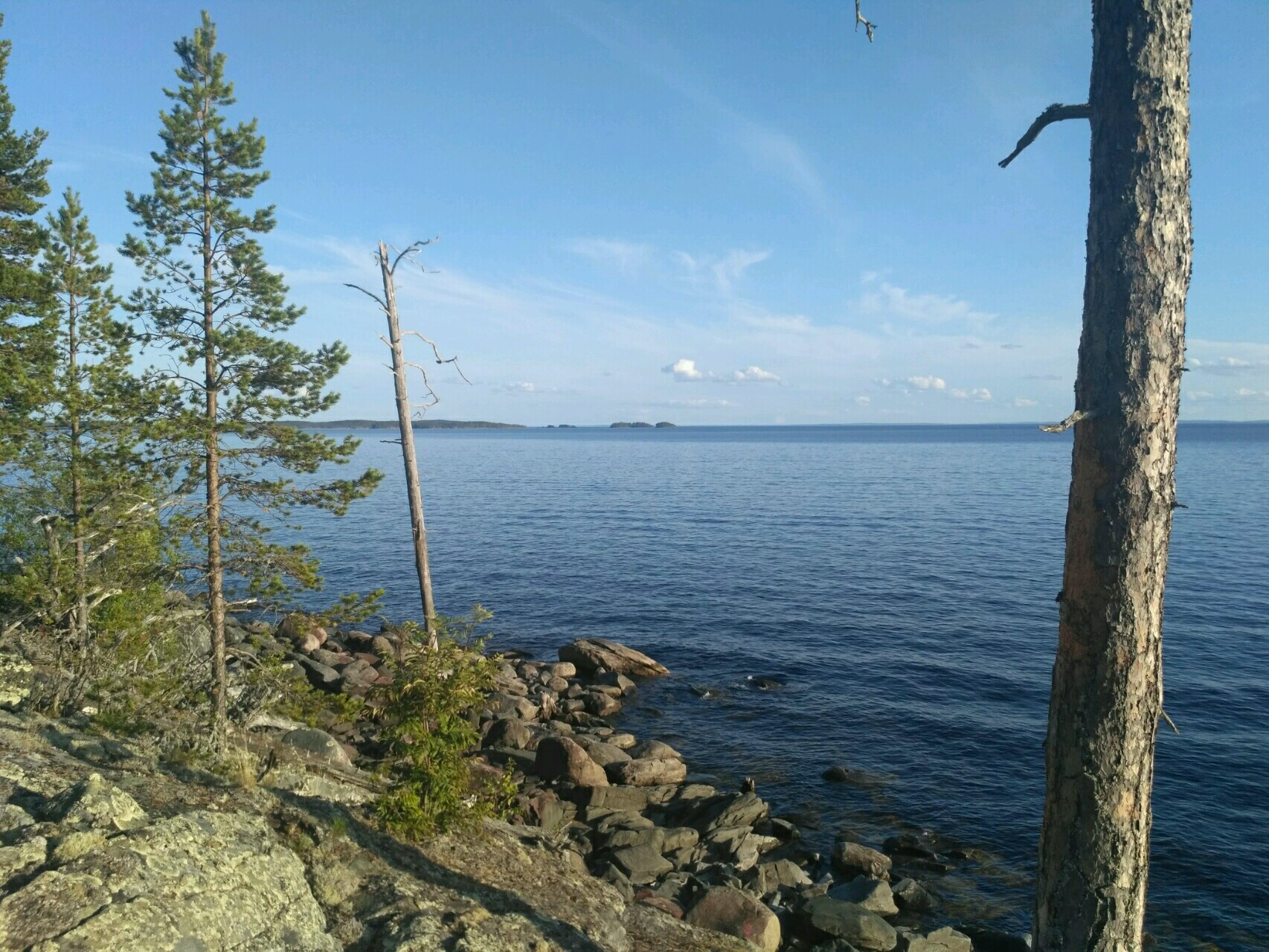 Карелия .озеро Сегозерское.