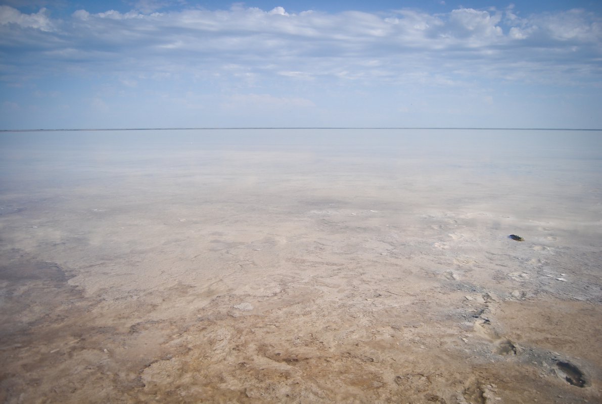 Соленое озеро в омске