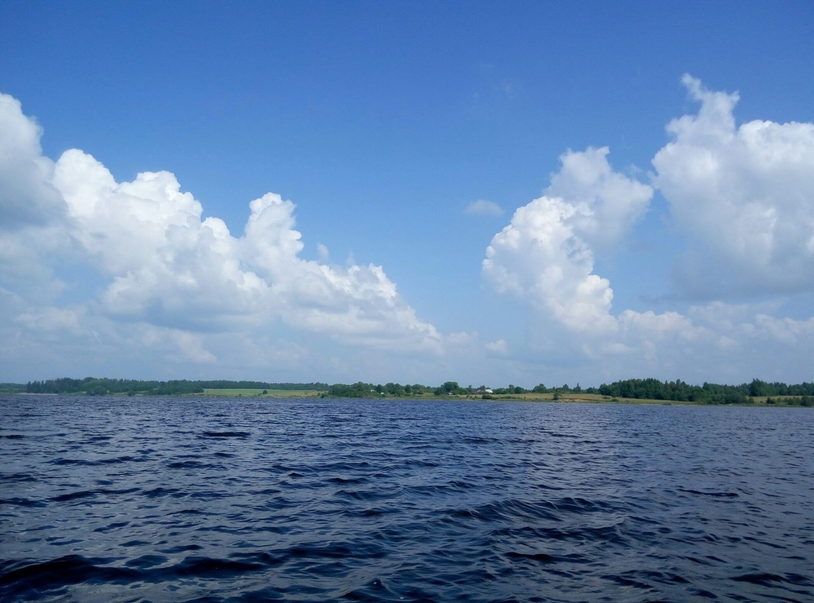Удомельское озеро Песьво