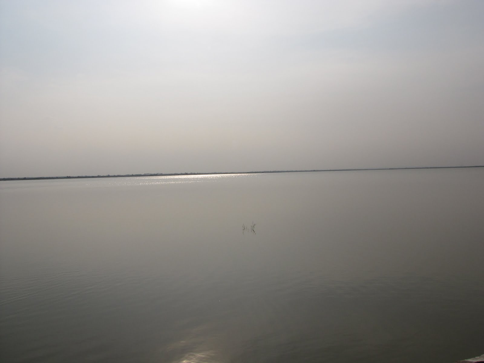 Озеро кум. Озеро Кум Куль. Озеро Кумкуль. Озеро стерж. Озеро Кумкуль фото.