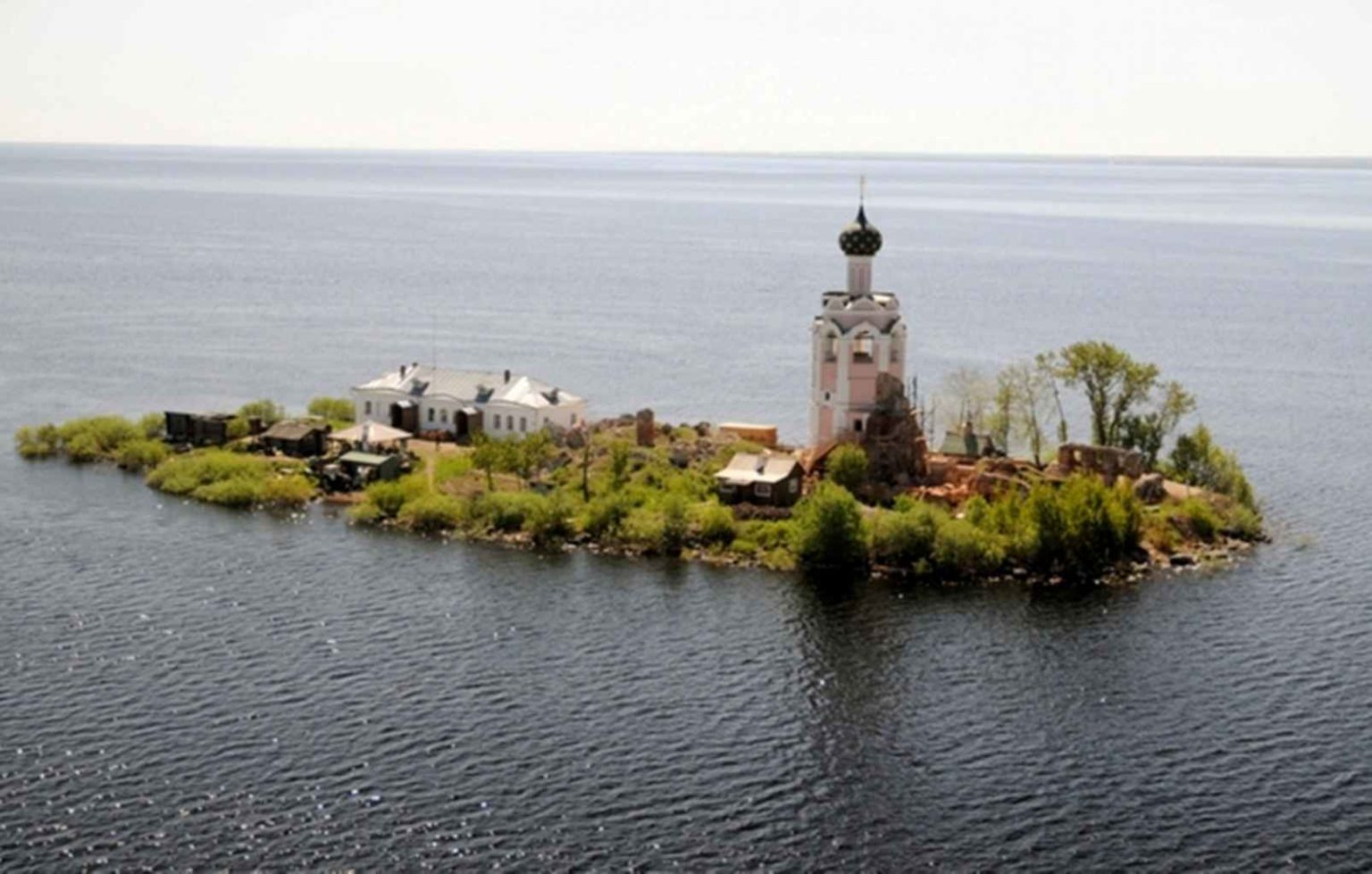 Спас каменный Вологодская область озеро Кубенское