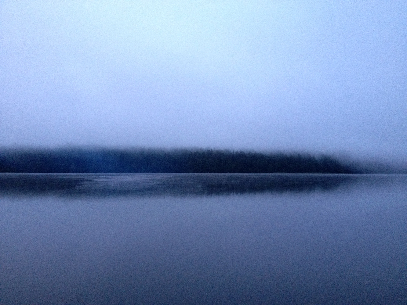 Глубокое озеро окончание. Озеро глубокое. Озеро глубокое Московская область. Глубокое озеро картинки. Биостанция глубокое озеро.