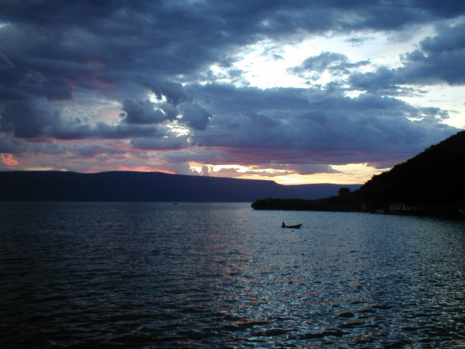 Озеро Танганьика