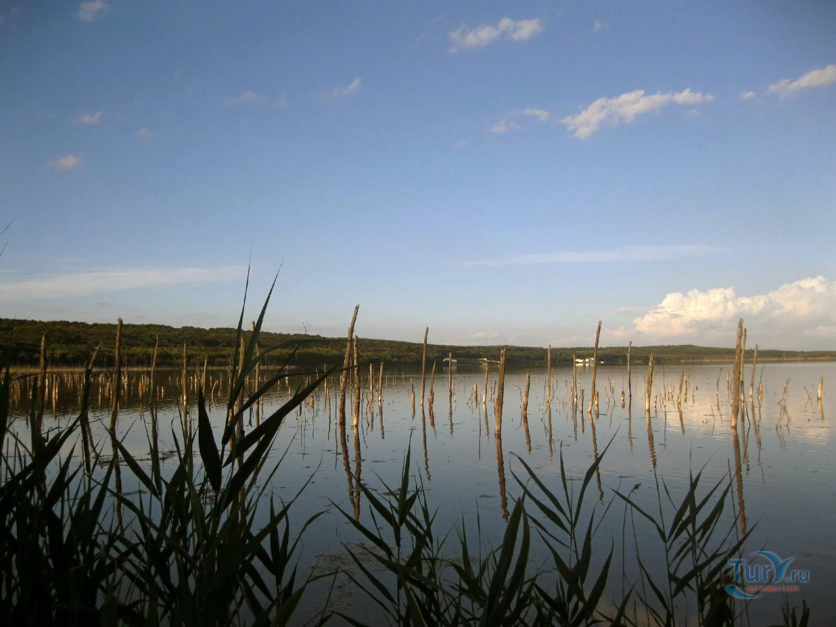 Озеро Тамбукан фото Вертикаль