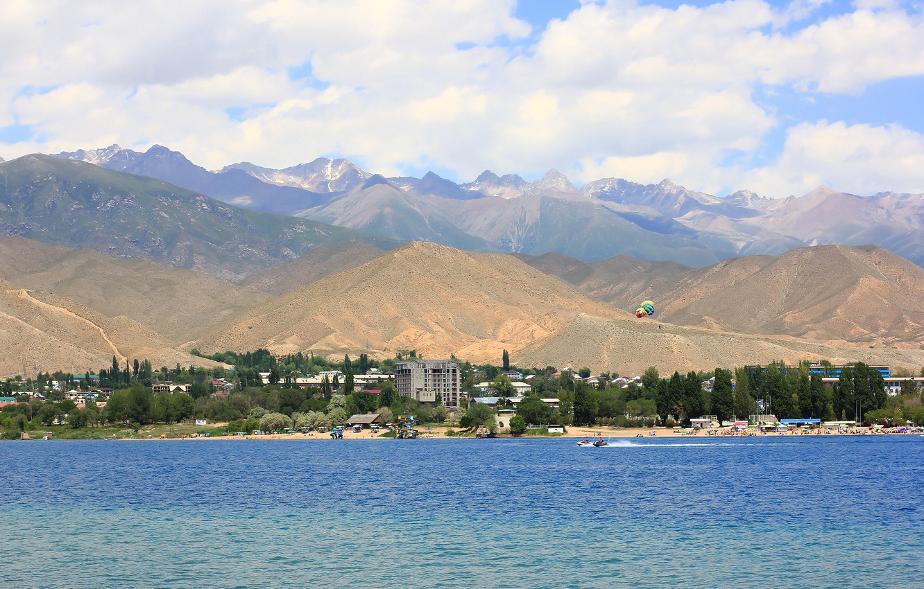 Озеро Иссык-Куль Чолпон Ата
