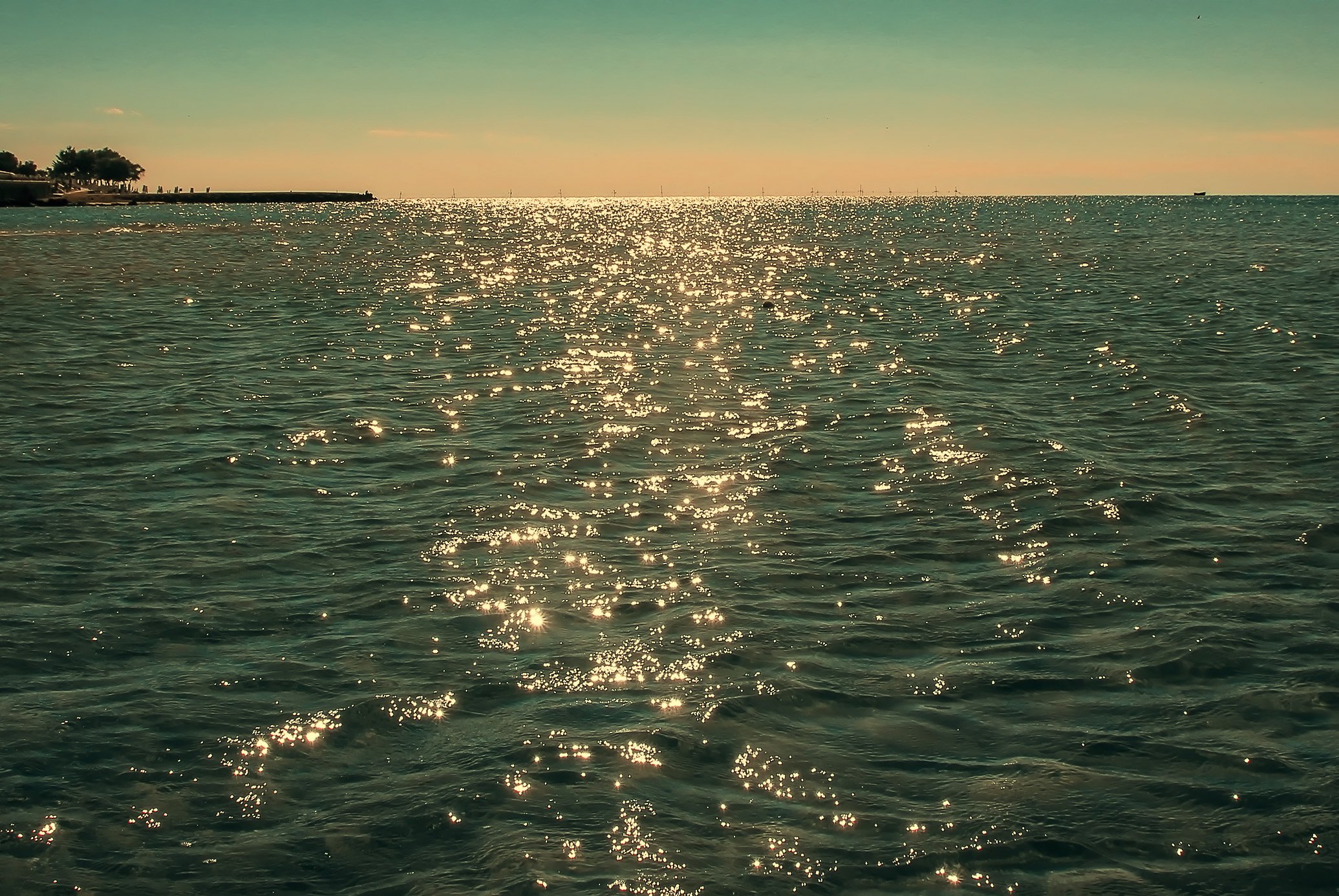 Каневском море. Черное море. Сочи море. Море фото.