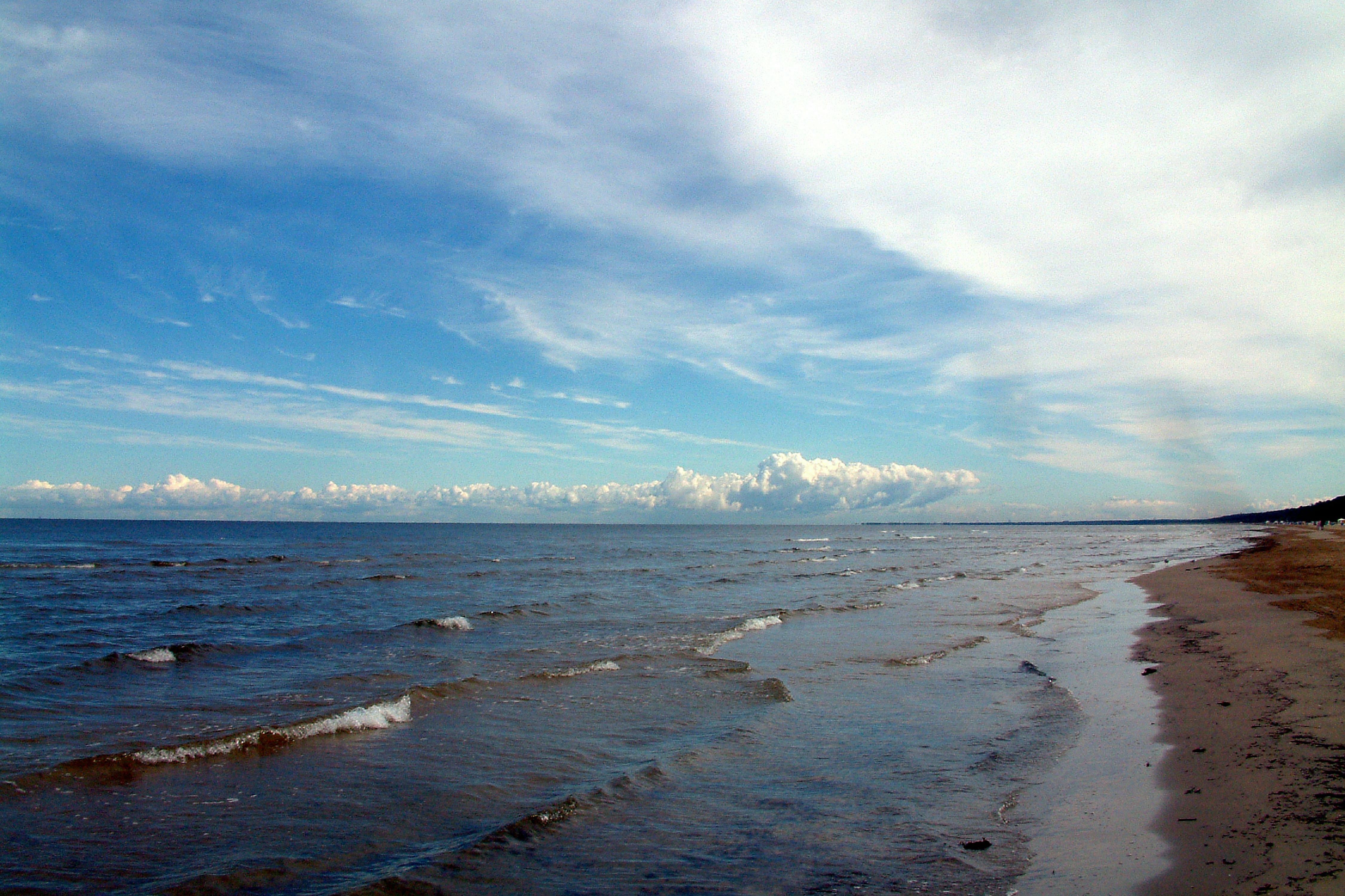 Любой крупный полуостров омываемый водами карского моря. Карское море. Карское море море. Климат Карского моря. Таймыр Карское море пляж.
