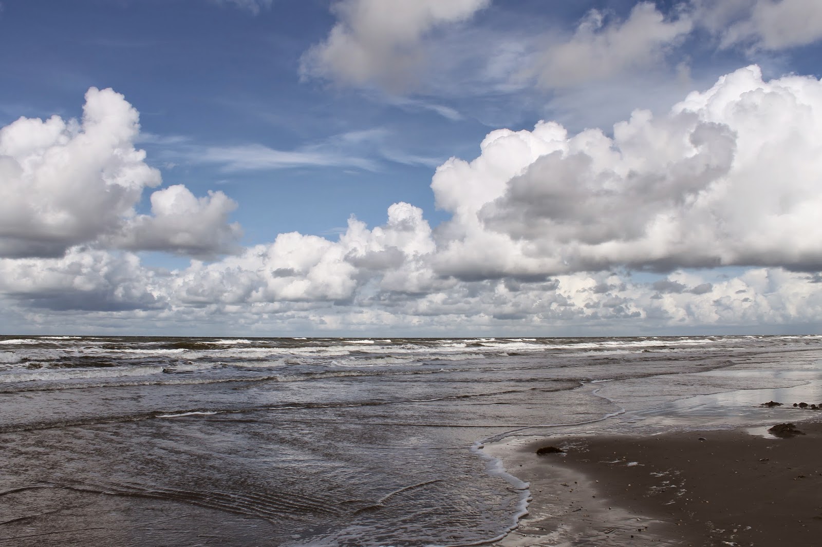 Сканди северное море. Северное море. Северное море фото. Северное море и Балтийское море. Северное море в крупном плане.