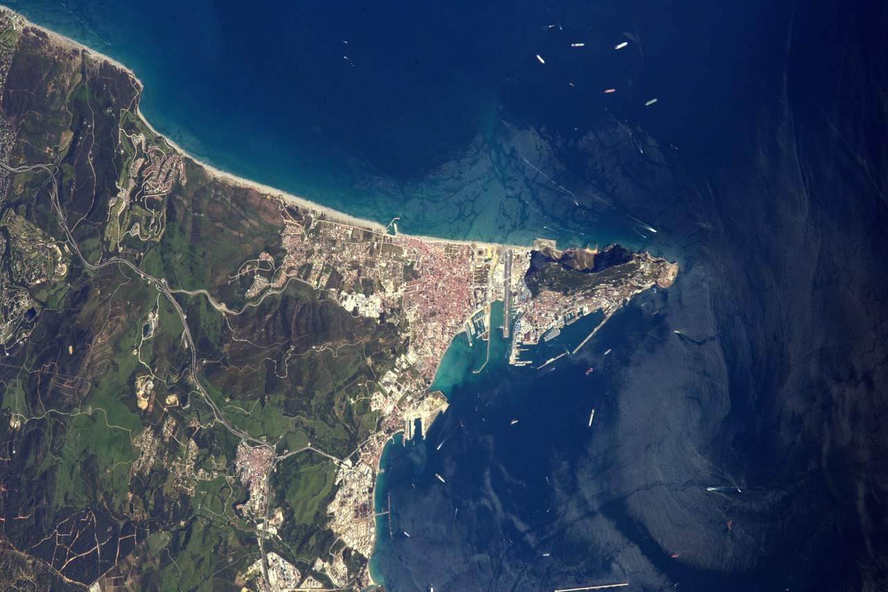Кипр космический снимок